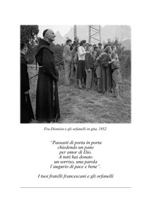 copertina del ibro Sandali, piedi scalzi, bisaccia sulla spalla, sorriso sulle labbra, occhi di angelo